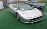 Jaguar XJ220